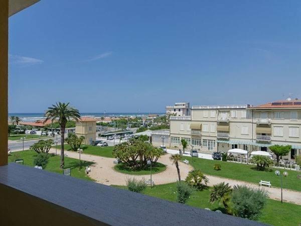 Hotel Eden Park Pietrasanta Eksteriør billede